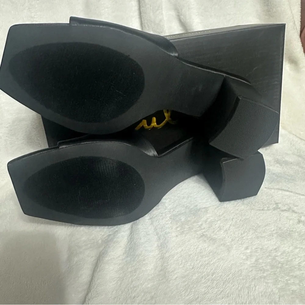 Lulu's Satin Black Block Heel Mules Women’s 6.5 NIB - Picture 3 of 6